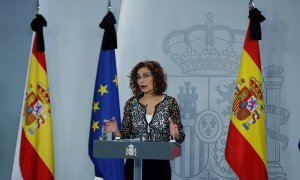 La ministra de Hacienda y portavoz del Gobierno, María Jesús Montero, durante la rueda de prensa tras el Consejo de Ministros. E.P./Pool