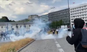 La manifestación antirracista de Bruselas por George Floyd acaba en enfrentamientos con la Policía belga