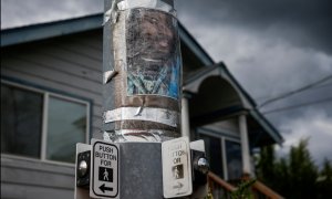 Una fotografía de Manuel Ellis, quien murió bajo la custodia policial de Tacoma en marzo. REUTERS / Lindsey Wasson