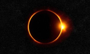 Eclipse anillo de fuego / Pixabay