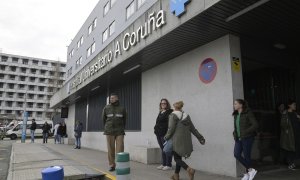 Fachada de un hospital de A Coruña. EUROPA PRESS.
