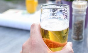 El consumo de cerveza en los hogares se disparó durante el confinamiento. /SkitterPhoto /Pixabay