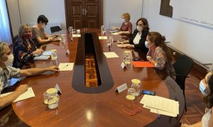 La comissió mixta entre l'Ajuntament de Barcelona i la Generalitat de Catalunya amb la presència de la consellera de Salut, Alba Vergés, i l'alcaldessa de Barcelona, Ada Colau. Beteve