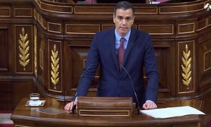 Sánchez carga contra Casado por ir contra los intereses de España