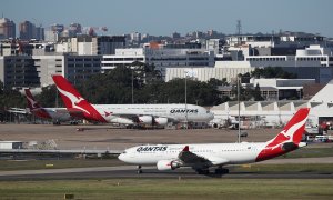 Aviones de la compañía Qantas en el aeropuerto de Sídney. REUTERS/Loren Elliott