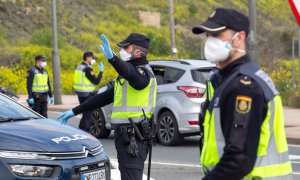 Control de la Policía Nacional / EFE