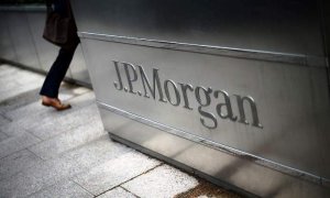 JP Morgan movió más de 1.000 millones de dólares a través de Londres sin saber quién era su dueño. / REUTERS