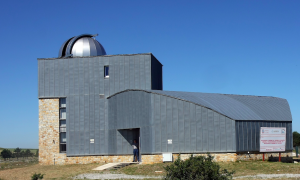 El Observatorio Astronómico cierra la temporada con una observación de la Luna
