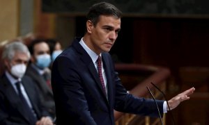 El presidente del Gobierno, Pedro Sánchez, interviene en la segunda sesión del debate de moción de censura presentada por Vox en el Congreso. EFE/Mariscal