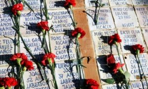 Los restos de 245 personas represaliadas por el franquismo ya han recibido sepultura en el cementerio de El Carmen de Valladolid.