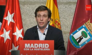 Almeida agradece a los hosteleros ser "proveedores de felicidad"