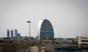 El edificio principal de la Ciudad BBVA, la sede corporativa del banco en la zona norte de Madrid. E.P./Joaquin Corchero