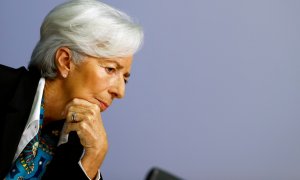 La presidenta del BCE, Christine Lagarde, en una rueda de prensa en la sede de la institución, en Fráncfort, en diciembre de 2019. REUTERS/Ralph Orlowski