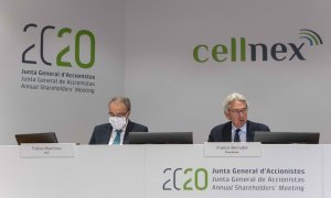 Tobias Martinez, consejero delegado de Cellnex, y Franco Bernabè, presidente de la compañía, en la última junta de accionistas de la empresa de torres de telecomunicaciones, celebrada en Barcelona, en julio de 2020.