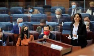 Ayuso: "Nadie feminista es ministra por ser la mujer de un vicepresidente"