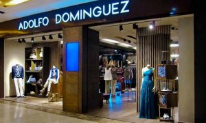Una tienda de la cadena de moda Adolfo Dominguez.