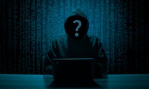 Imagen recurso de un 'hacker' anónimo. - Pixabay