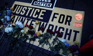 Tercera noche consecutiva de protestas por el asesinato de Daunte Wright a manos de la Policía en Mineápolis.