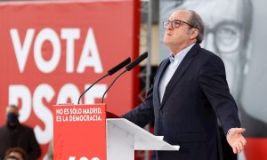 El candidato socialista a la Comunidad de Madrid, Ángel Gabilondo, durante un acto de campaña en Getafe, este domingo.