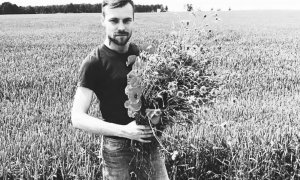 Joven asesinado en Letonia en un presunto ataque homófobo.
