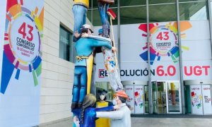 Falla de UGT en homenaje a los trabajadores esenciales