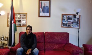 El delegado saharaui para España, Abdulah Arabi, en su despacho de Madrid, por Sato Díaz