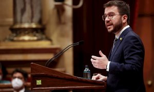 El coordinador nacional de ERC y vicepresidente del Govern en funciones, Pere Aragonès, durante una reciente comparecencia ante el pleno del Parlament para informar sobre la situación económica, sanitaria y social. EFE/Quique Garcia