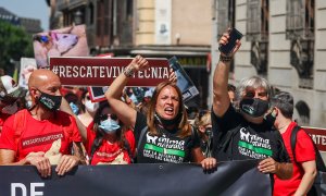 29/05/2021. Decenas de personas participan en la manifestación para exigir el rescate de los animales del laboratorio Vivotecnia, este sábado en Madrid. - EUROPA PRESS