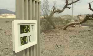 La ola de calor deja 54 grados en el Valle de la Muerte de California