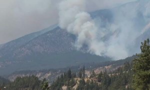 La ola de calor extrema en Canadá causa incendios y pone en jaque a la población