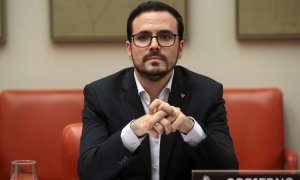 El PSOE impide la reprobación del ministro Alberto Garzón en el Parlamento de Castilla-La Mancha, pero marca distancias