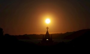 El sol en Galicia en una jornada marcada por temperaturas suaves y buen tiempo.