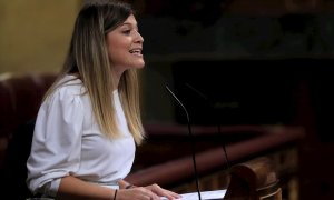 La diputada del PSOE Laura Berja interviene durante la sesión plenaria del Congreso de los Diputados celebrada este martes en Madrid.