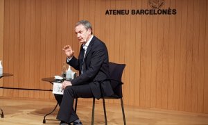 L'expresident espanyol José Luis Rodríguez Zapatero en l'acte que s'ha fet aquest dijous a l'Ateneu Barcelonès.