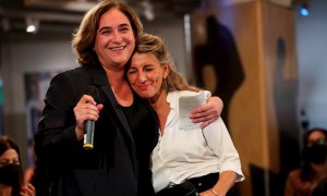 La vicepresidenta segunda del Gobierno, Yolanda Díaz, y la alcaldesa de Barcelona, Ada Colau, participan en el seminario "El feminismo de la cuarta Ola".