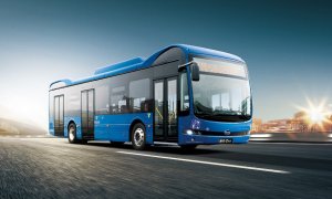 Tres empresas optan a suministrar otros dos autobuses eléctricos para el TUS