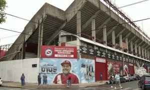 Emoción en el primer aniversario de la muerte de Maradona