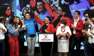 Xiomara Castro, candidata presidencial hondureña del principal partido de oposición de izquierda, Libertad y Refundación.
