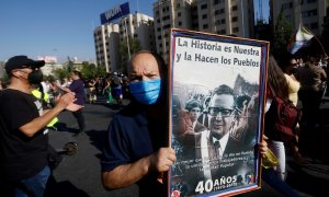 La muerte de la viuda de Pinochet agita el cierre de campaña electoral en Chile