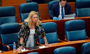 Una diputada del PP en la Asamblea de Madrid denuncia amenazas de antivacunas