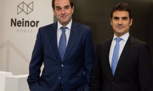 El consejero delegado de Heinor Homes, Borja García-Egotxeaga (i), y el consejero delegado adjunto, Jordi Argemí (d).