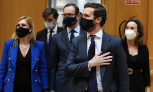 El presidente del Partido Popular, Pablo Casado a su llegada para presidir la reunión de los grupos parlamentarios del Congreso y el Senado este martes en Madrid