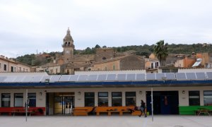 Los paneles solares del CEIP Mestre Guillemet de Santa Eugenia (Mallorca).