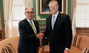 El presidente de Iberdrola, Ignacio Galán, y el gobernador de Massachusetts, Charlie Baker.