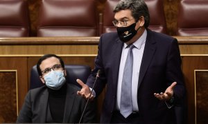 17/02/2022. El ministro de Inclusión, Seguridad Social y Migraciones, José Luis Escrivá durante una sesión en el Congreso.