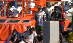 Rescatan en Tenerife una patera con 58 migrantes