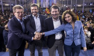 El presidente de la Xunta de Galicia, Alberto Núñez Feijoo; el presidente del PP, Pablo Casado; el candidato del PP a la presidencia de Castilla y León, Alfonso Fernández Mañueco y la presidenta de la Comunidad de Madrid, Isabel Díaz Ayuso.