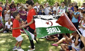 Imagen de archivo de niños y niñas saharauis en España pertenecientes al programa Vacaciones en Paz, que se lleva desarrollando durante décadas.