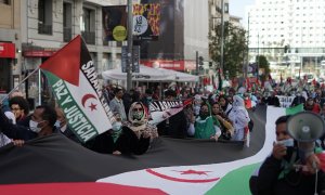 "¿Cómo se puede rechazar la ocupación rusa y aceptar la marroquí?": críticas en Twitter a la nueva postura de España sobre el Sáhara Occidental