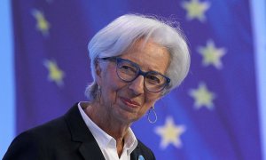 La presidenta del BCE, Christine Lagarde, en una comparecencia ante los medios tras la reunión del Consejo de Gobierno de la entidad, en Fráncfort. Daniel Roland/Pool via REUTERS